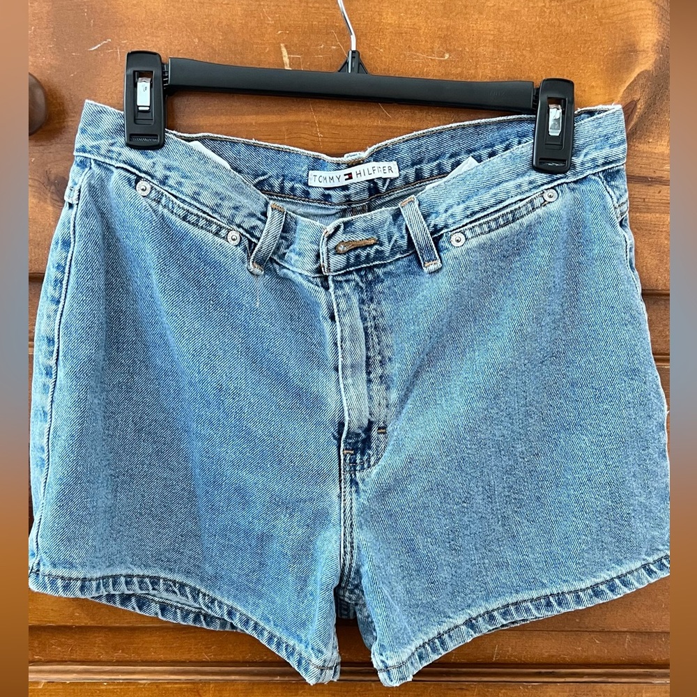 Vintage Tommy Hilfiger shorts